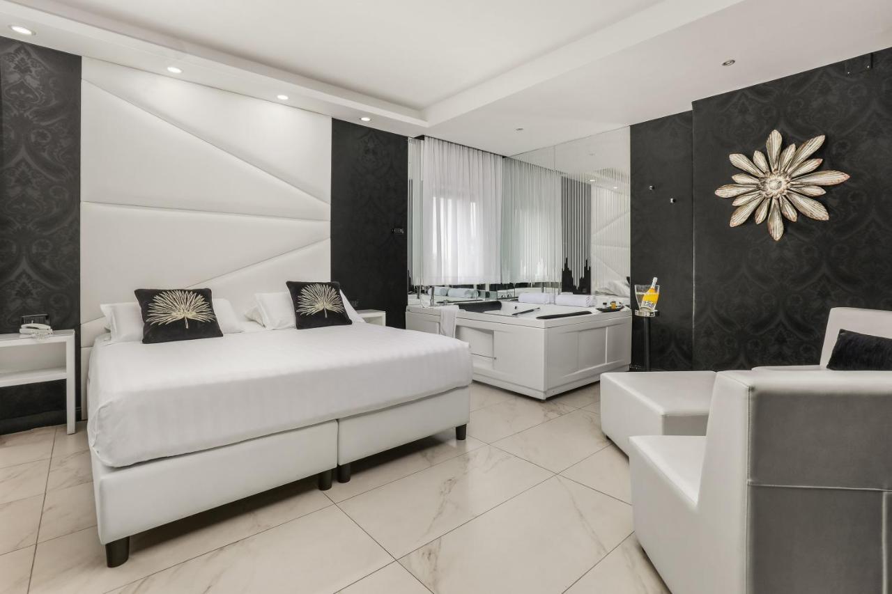 Reggia Suite Spa Hotel Caserta Esterno foto