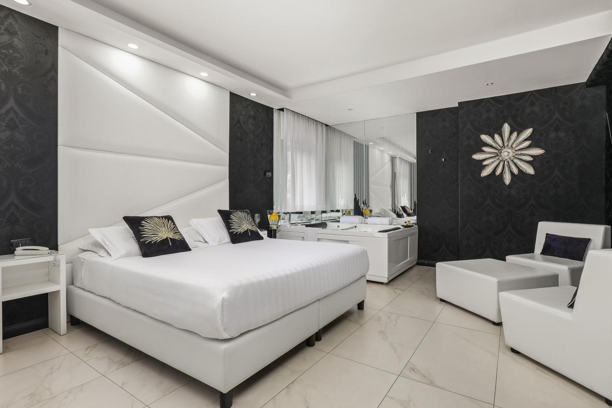 Reggia Suite Spa Hotel Caserta Esterno foto