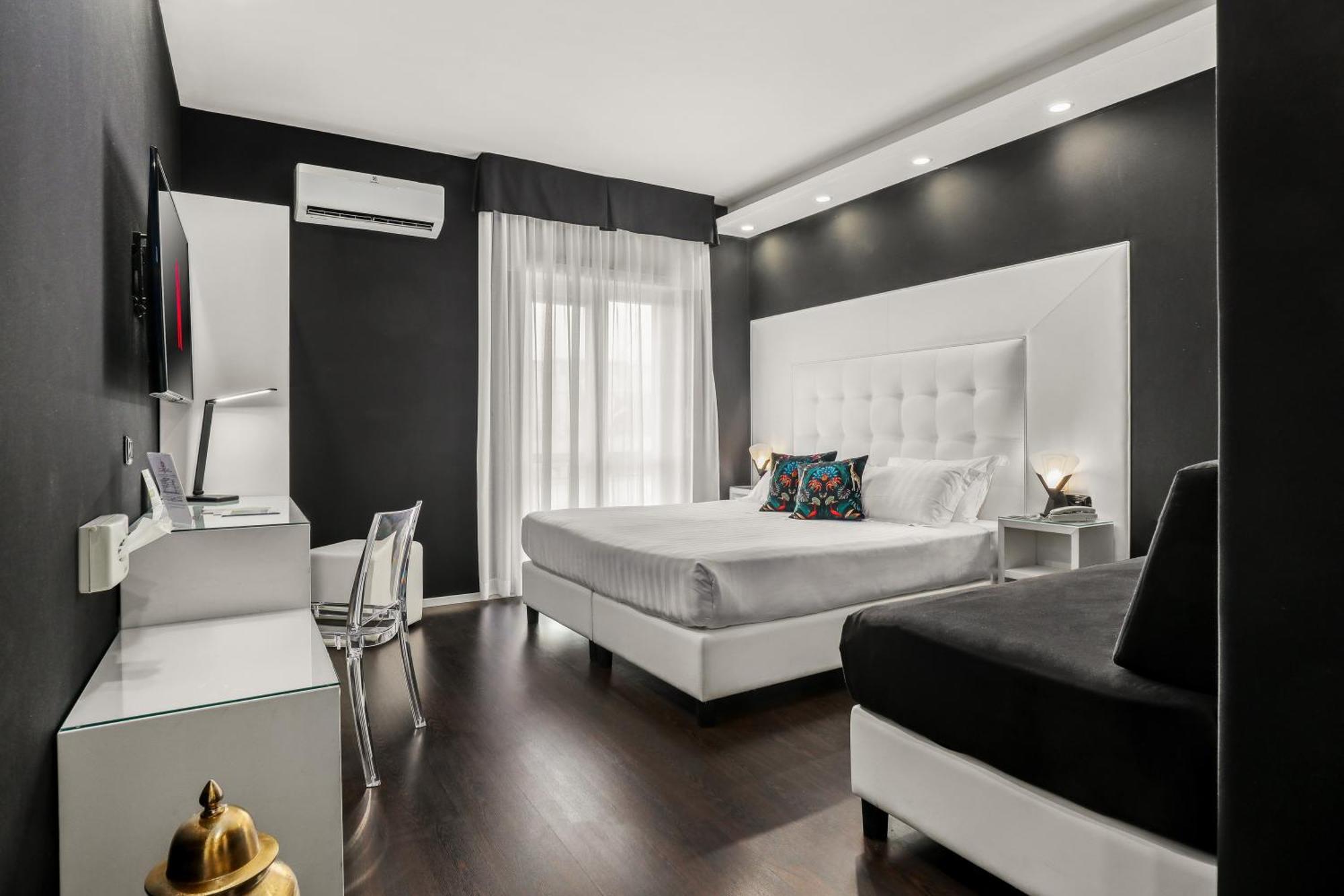 Reggia Suite Spa Hotel Caserta Esterno foto