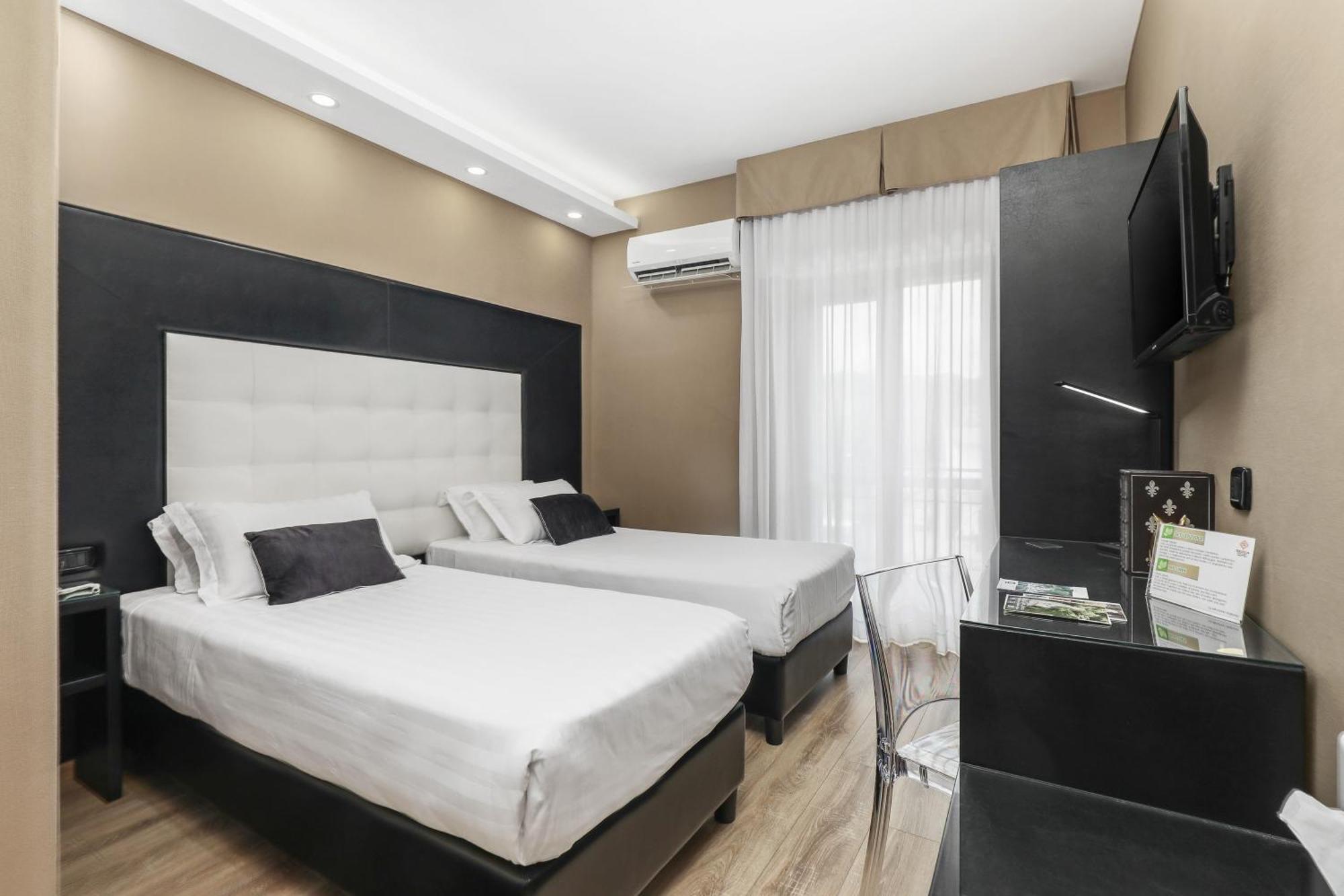 Reggia Suite Spa Hotel Caserta Esterno foto