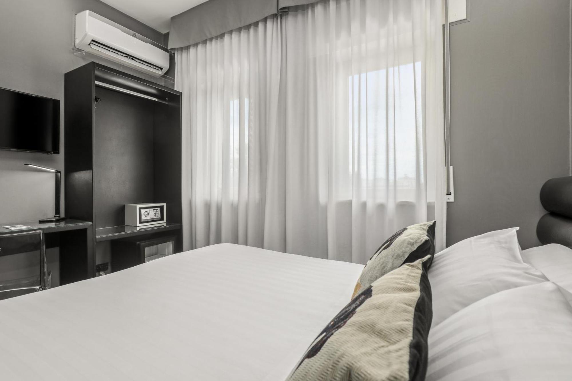 Reggia Suite Spa Hotel Caserta Esterno foto